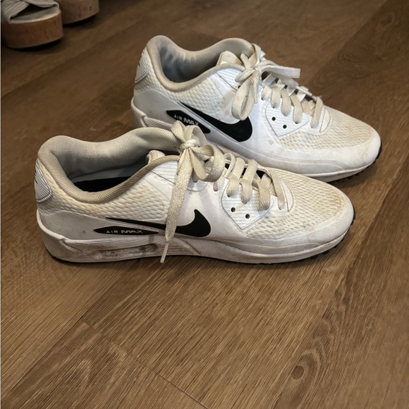 Nike Women’s Golf Air Max - Picture 4 of 5